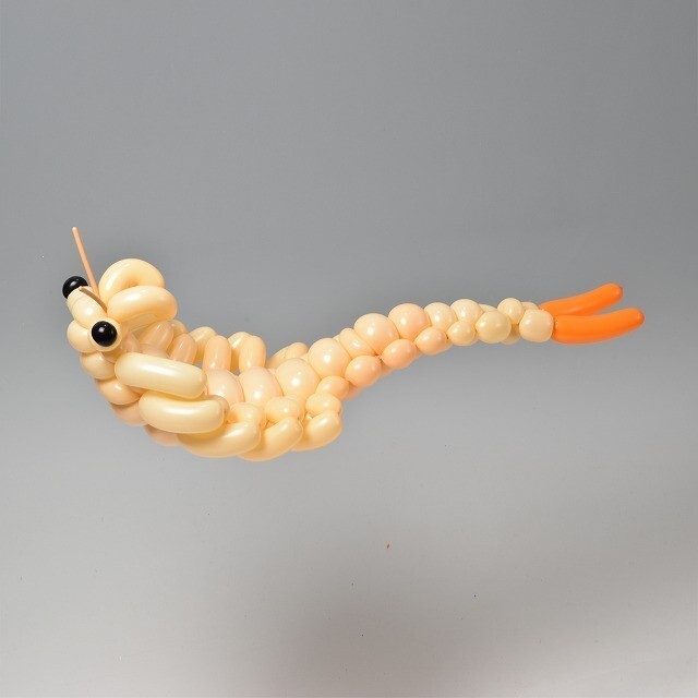 Скульптуры животных из воздушных шаров (16 фото) Скульптуры животных из воздушных шаров (16 фото)