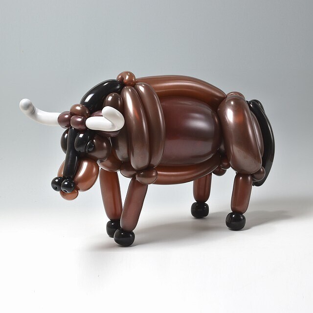 Скульптуры животных из воздушных шаров (16 фото) Скульптуры животных из воздушных шаров (16 фото)